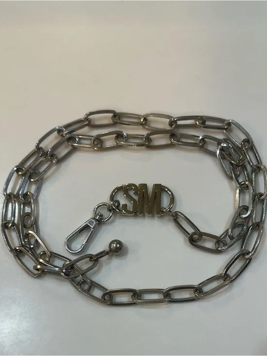 Steve Madden Silver Tone Heavy Chain Belt | Logo Medallion  Adjustable to 44”L - Picture 5 of 8